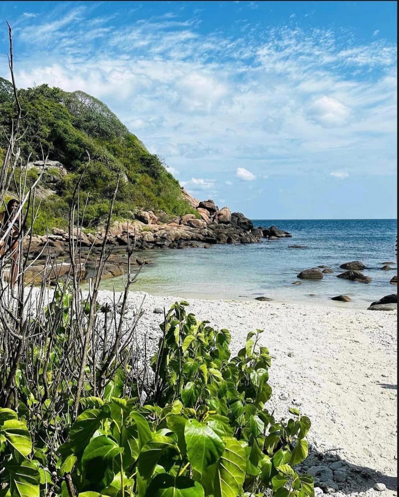 Anoo Beach Villa トリンコマリー エクステリア 写真